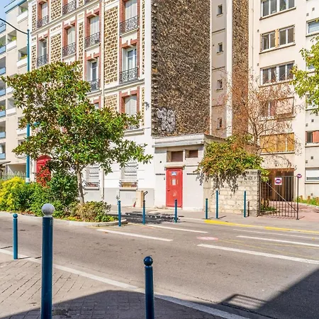 And Bright Close To Paris - - Welkeys